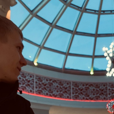 Александр Макаров
